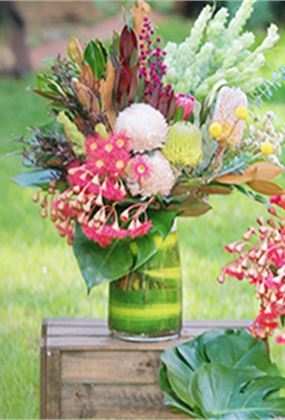 Introduction to Handtied Bouquets Workshop with Monica Rose